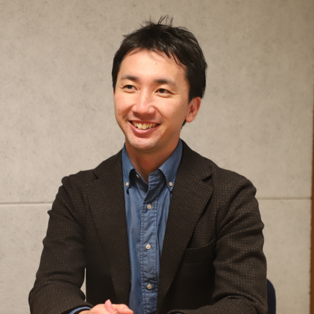 月岡 克博様